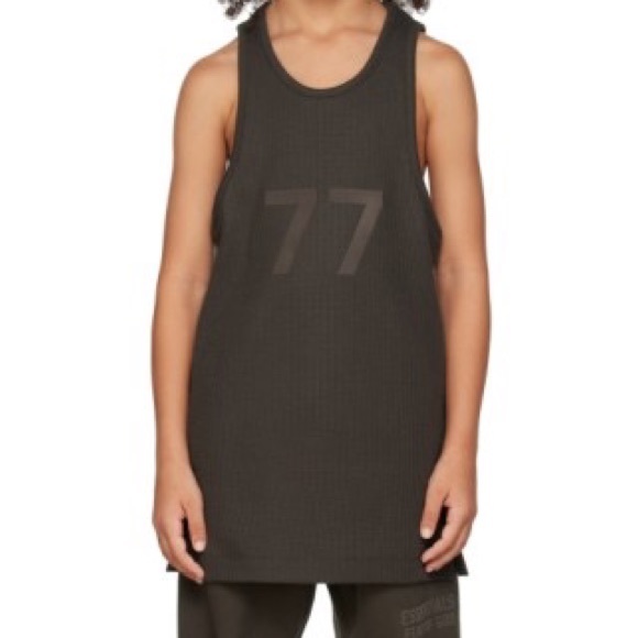 ESSENTIAL gray waffle short sleeve top - Picture 1 of 5